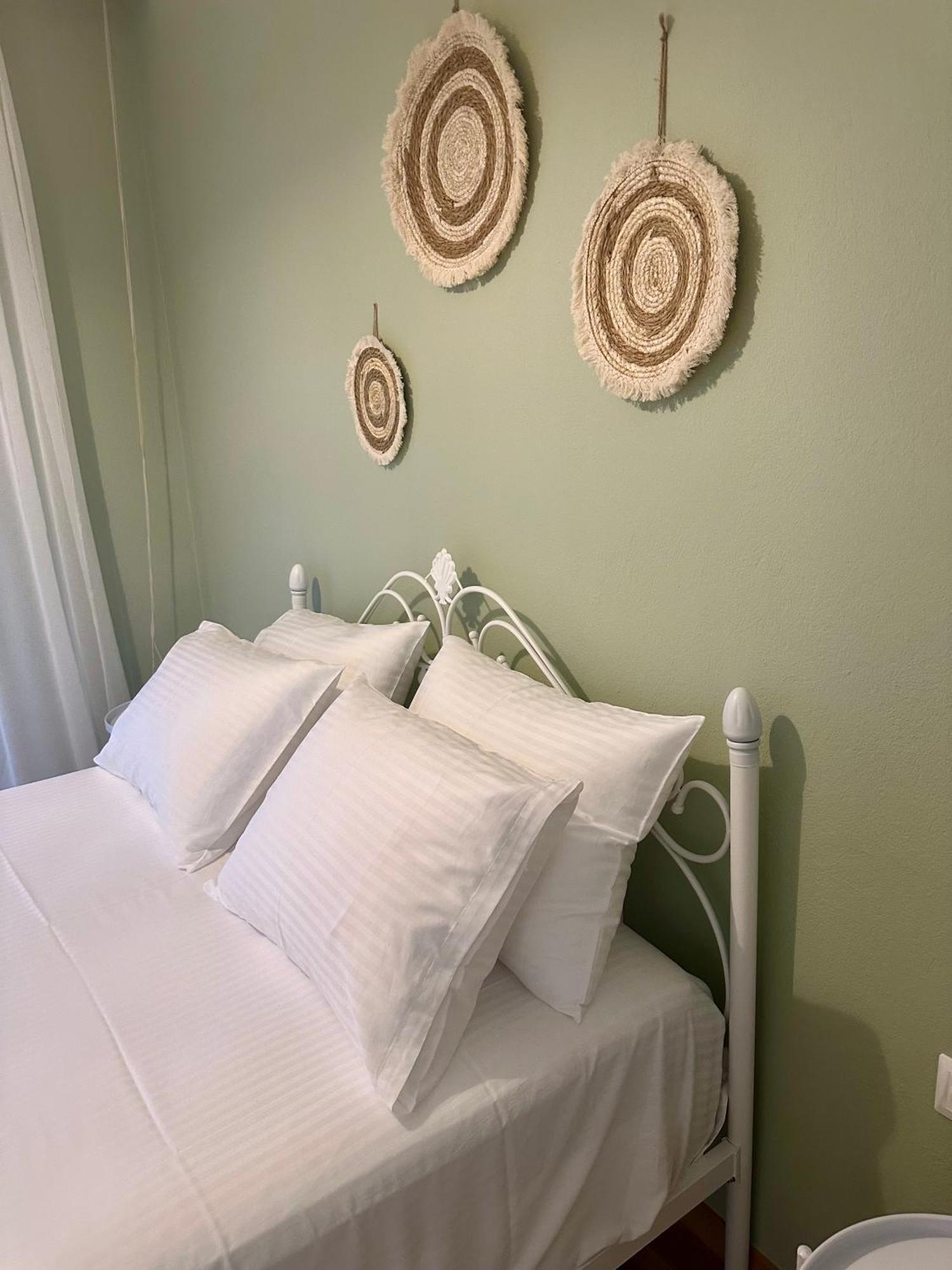 Queen Calliope Garden Suites Kavala Exterior foto